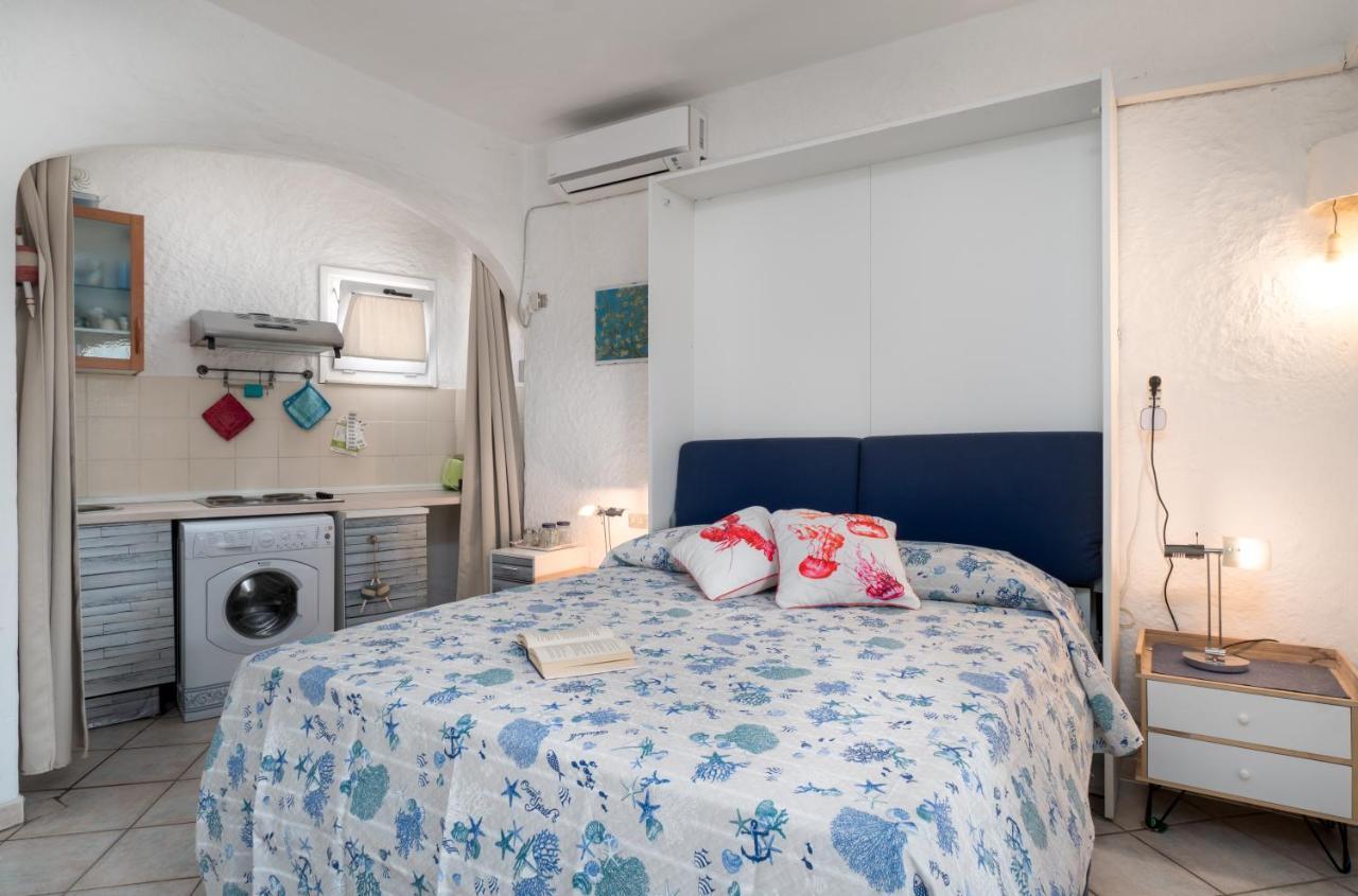 Sardinia Family Villas - Cannigione Beach Apartments ภายนอก รูปภาพ