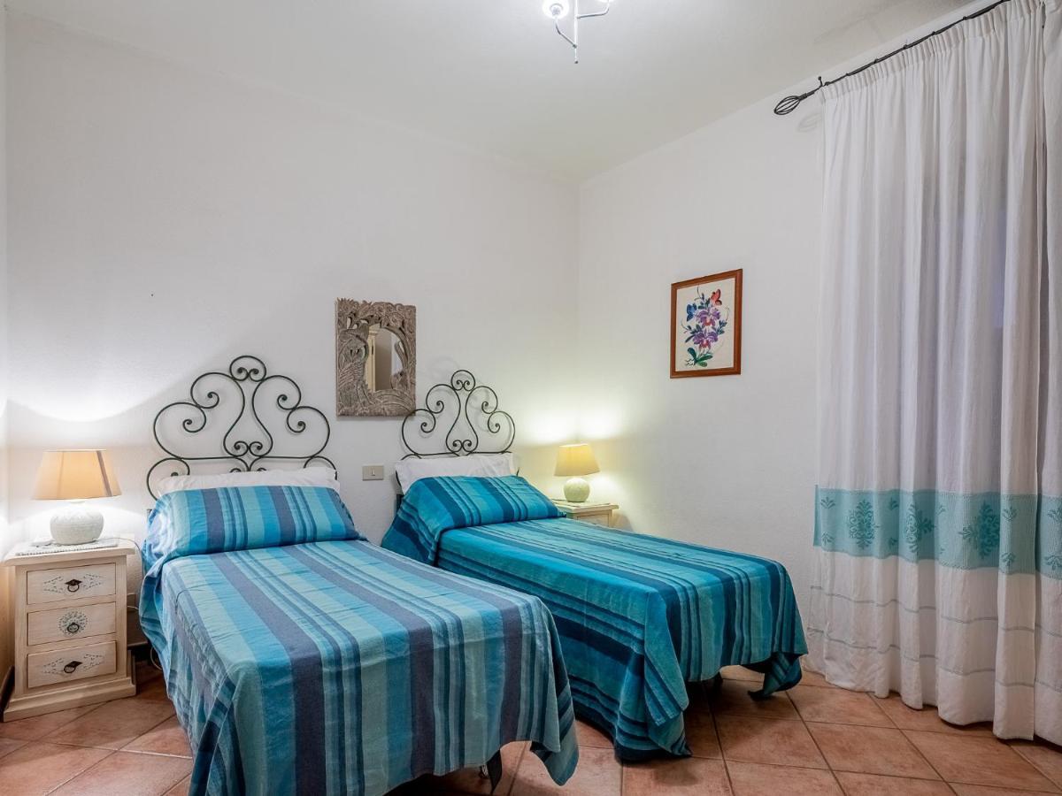 Sardinia Family Villas - Cannigione Beach Apartments ภายนอก รูปภาพ