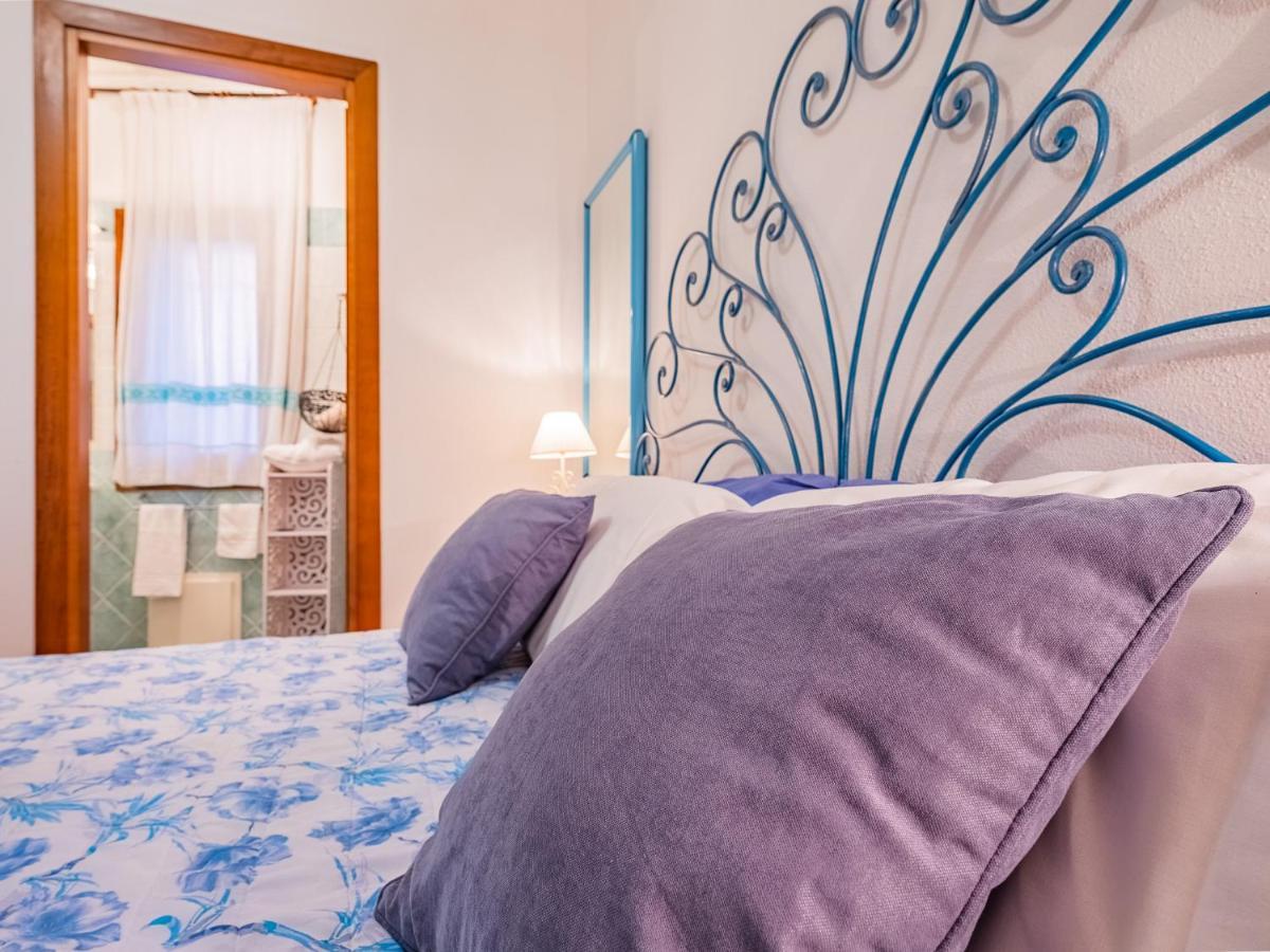 Sardinia Family Villas - Cannigione Beach Apartments ภายนอก รูปภาพ