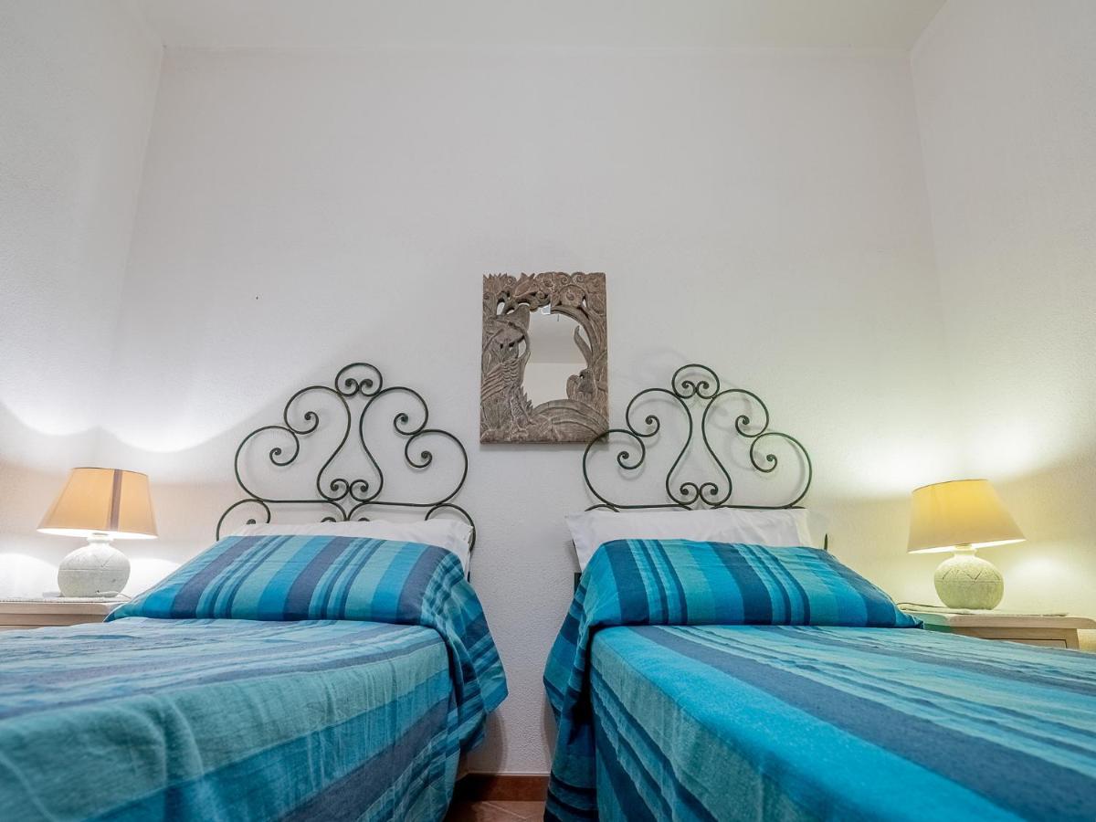 Sardinia Family Villas - Cannigione Beach Apartments ภายนอก รูปภาพ