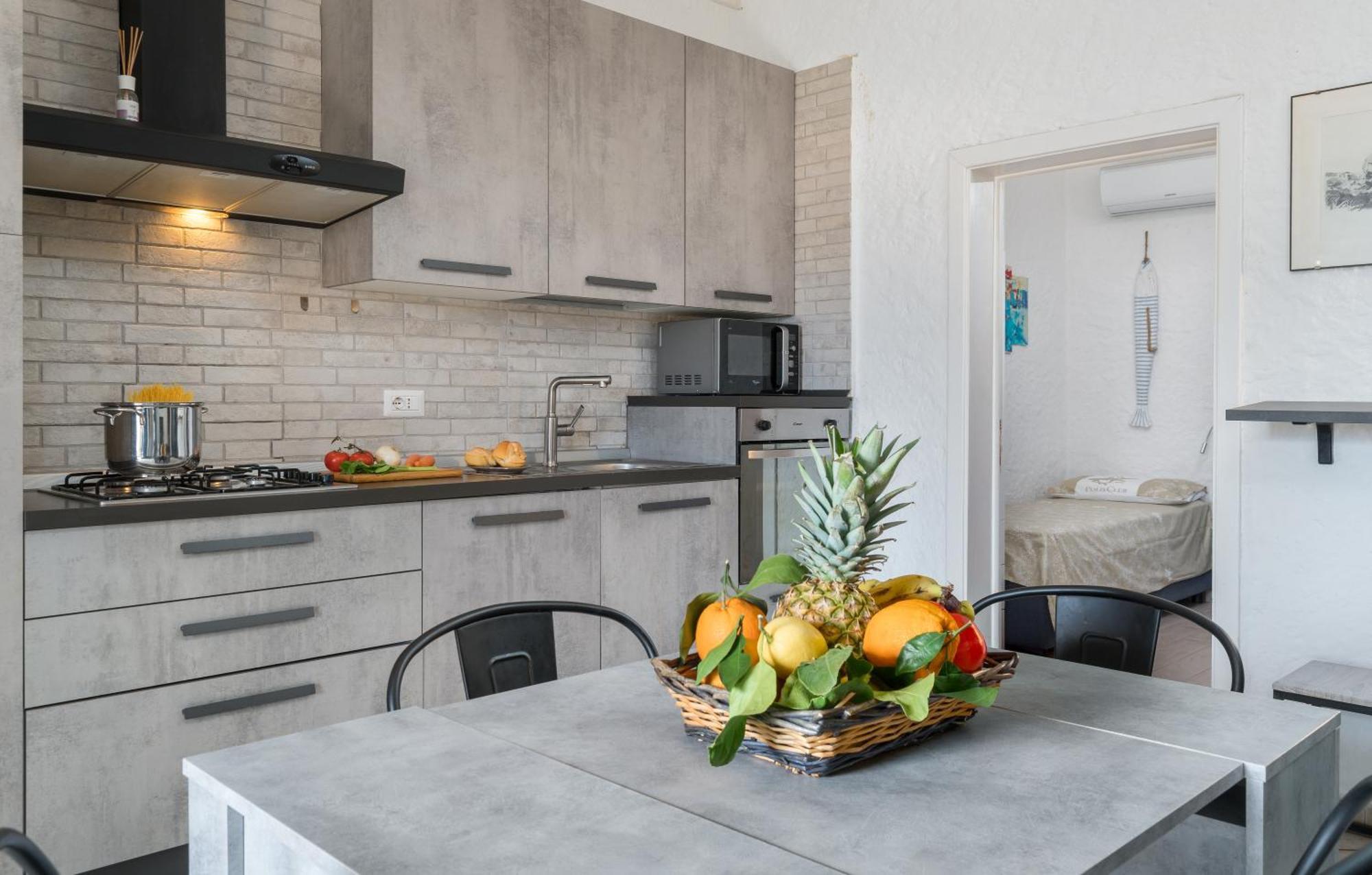 Sardinia Family Villas - Cannigione Beach Apartments ภายนอก รูปภาพ