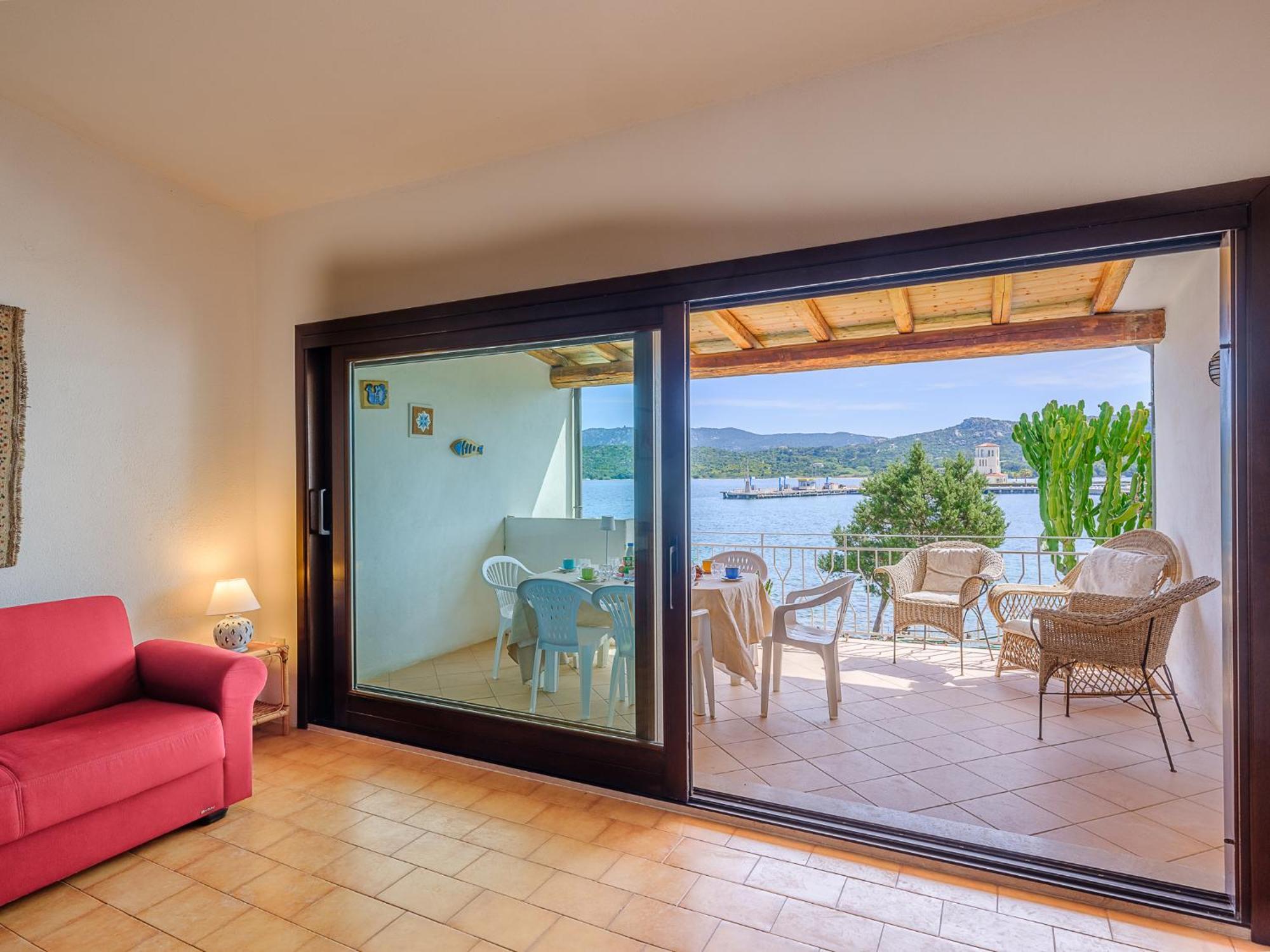 Sardinia Family Villas - Cannigione Beach Apartments ภายนอก รูปภาพ